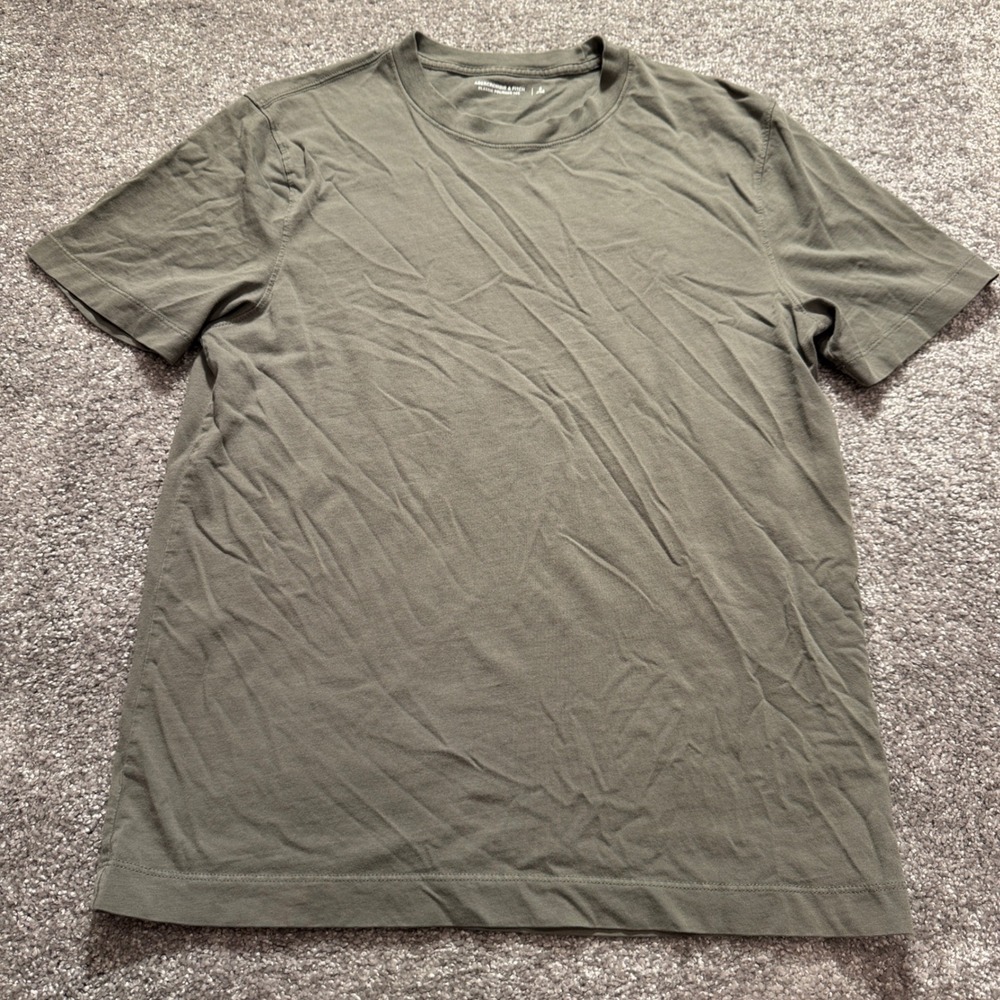 Abercrombie & Fitch Shirt Mens Small Olive Green Cotton Classic Polished Tee